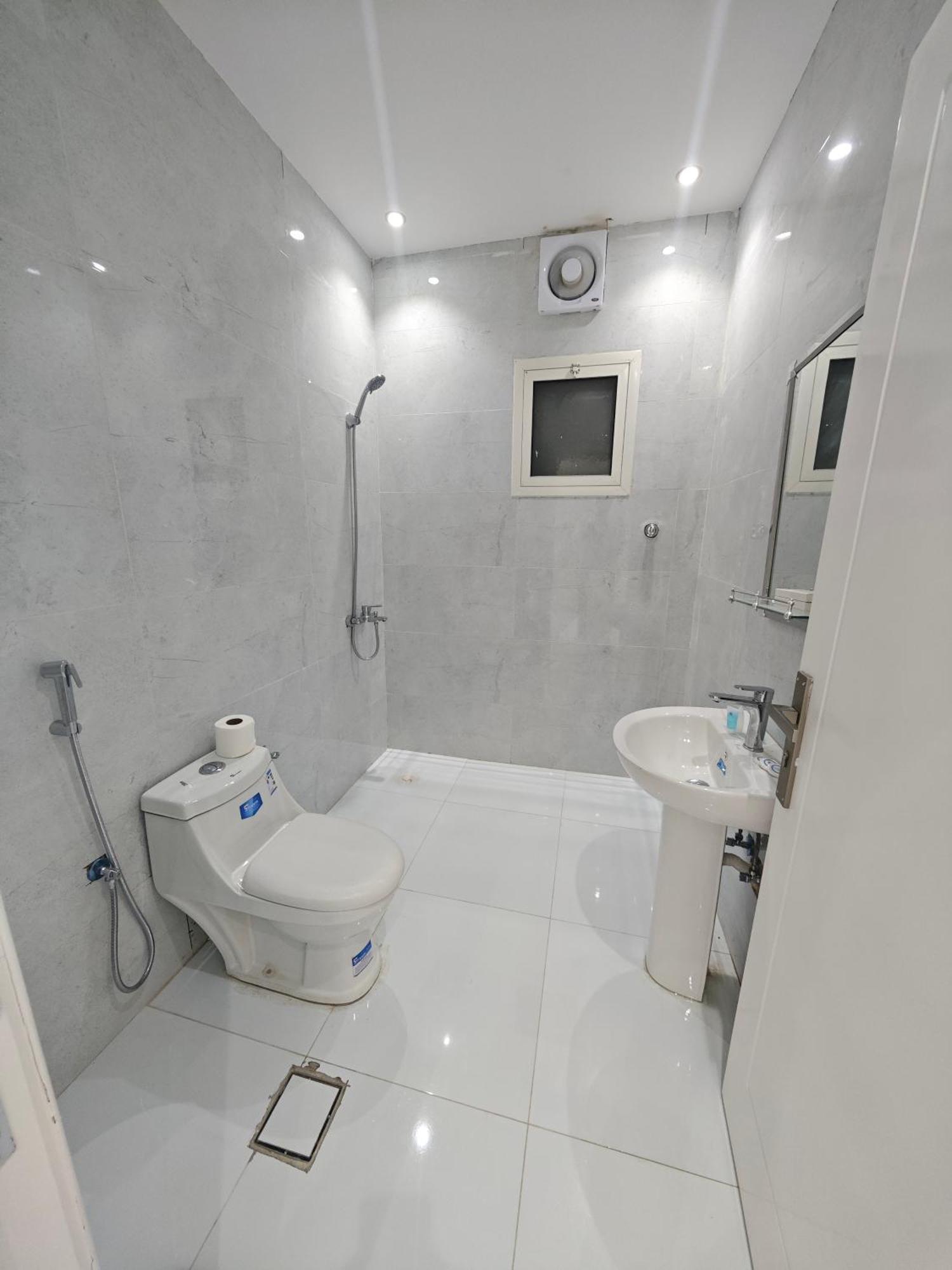 Yaqoot Al Madina Suites Al Awali Экстерьер фото