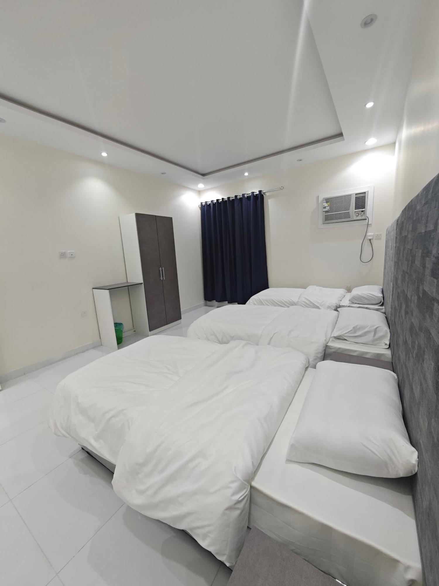 Yaqoot Al Madina Suites Al Awali Экстерьер фото