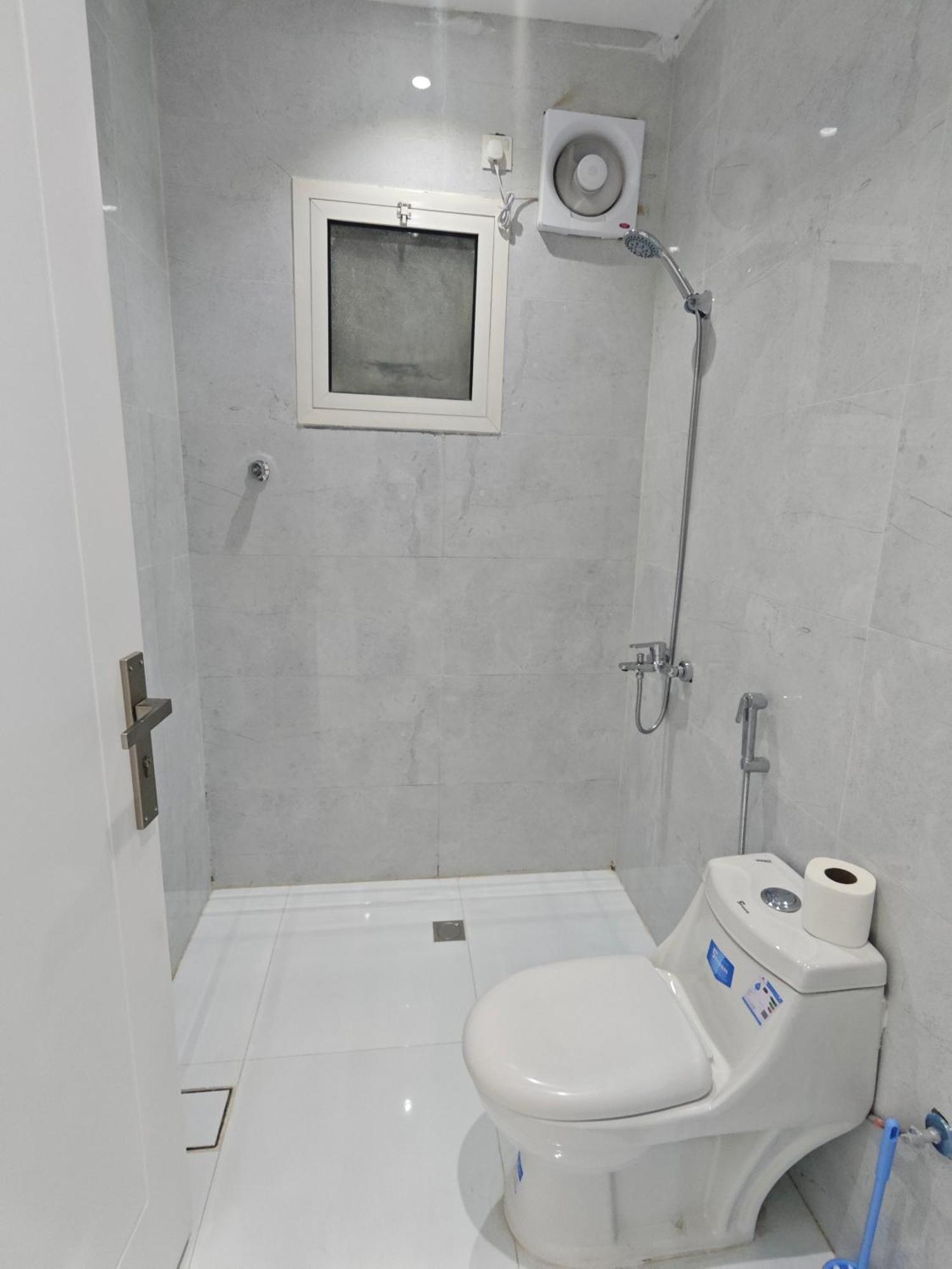 Yaqoot Al Madina Suites Al Awali Экстерьер фото